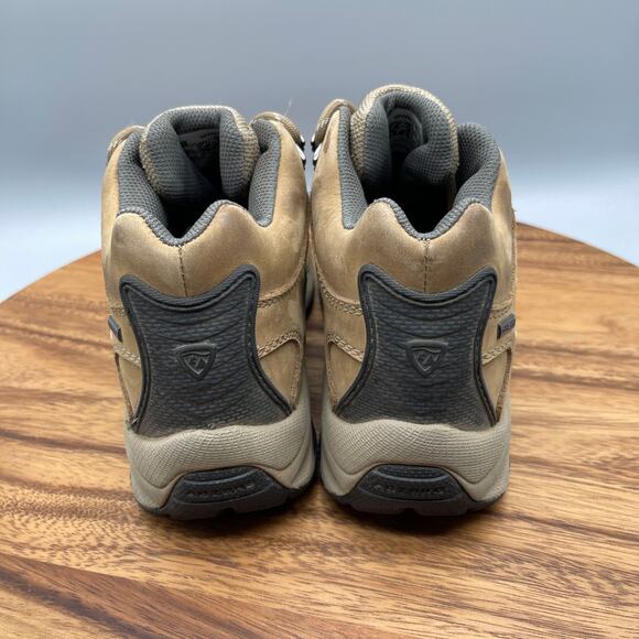 New Balance 977 Boots Womens Size 8.5 B Brown Leather Gore-Tex Trail Hiking Shoe - Picture 4 of 8